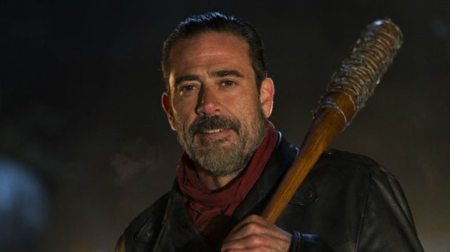 Negan se montre enfin / Capture The Walking Dead Saison 6 Episode 16