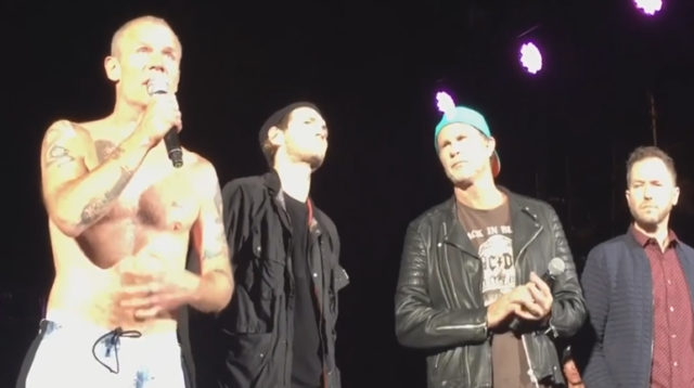 Les Red Hot Chili Peppers annule un concert en Californie / Capture Youtube