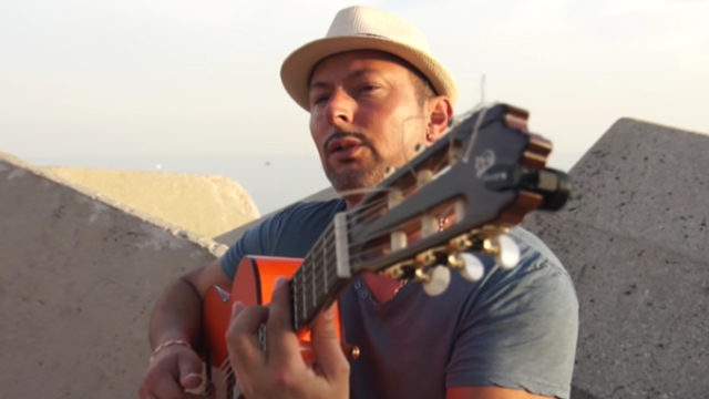 Le chanteur Paco Gipsy / Capture Clip vidéo Youtube