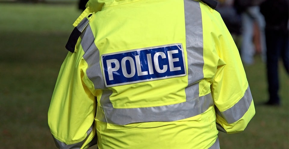  Deux policiers poignardés dans le centre de Londres ce vendredi matin : un homme appréhendé