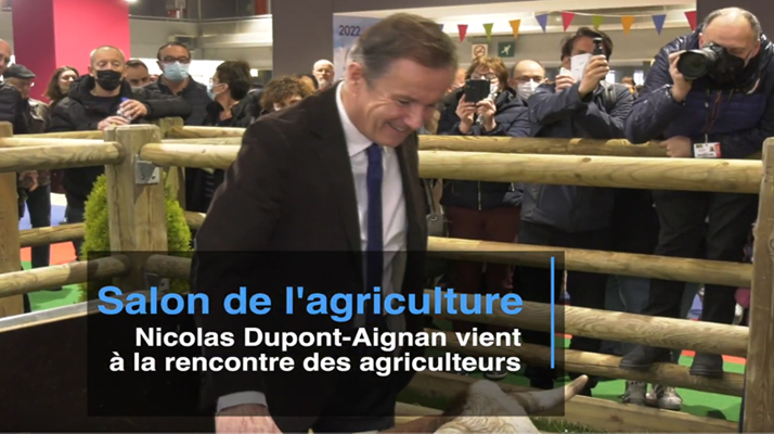  Salon de l’agriculture. (Reportage) Nicolas Dupont-Aignan vient à la rencontre des éleveurs